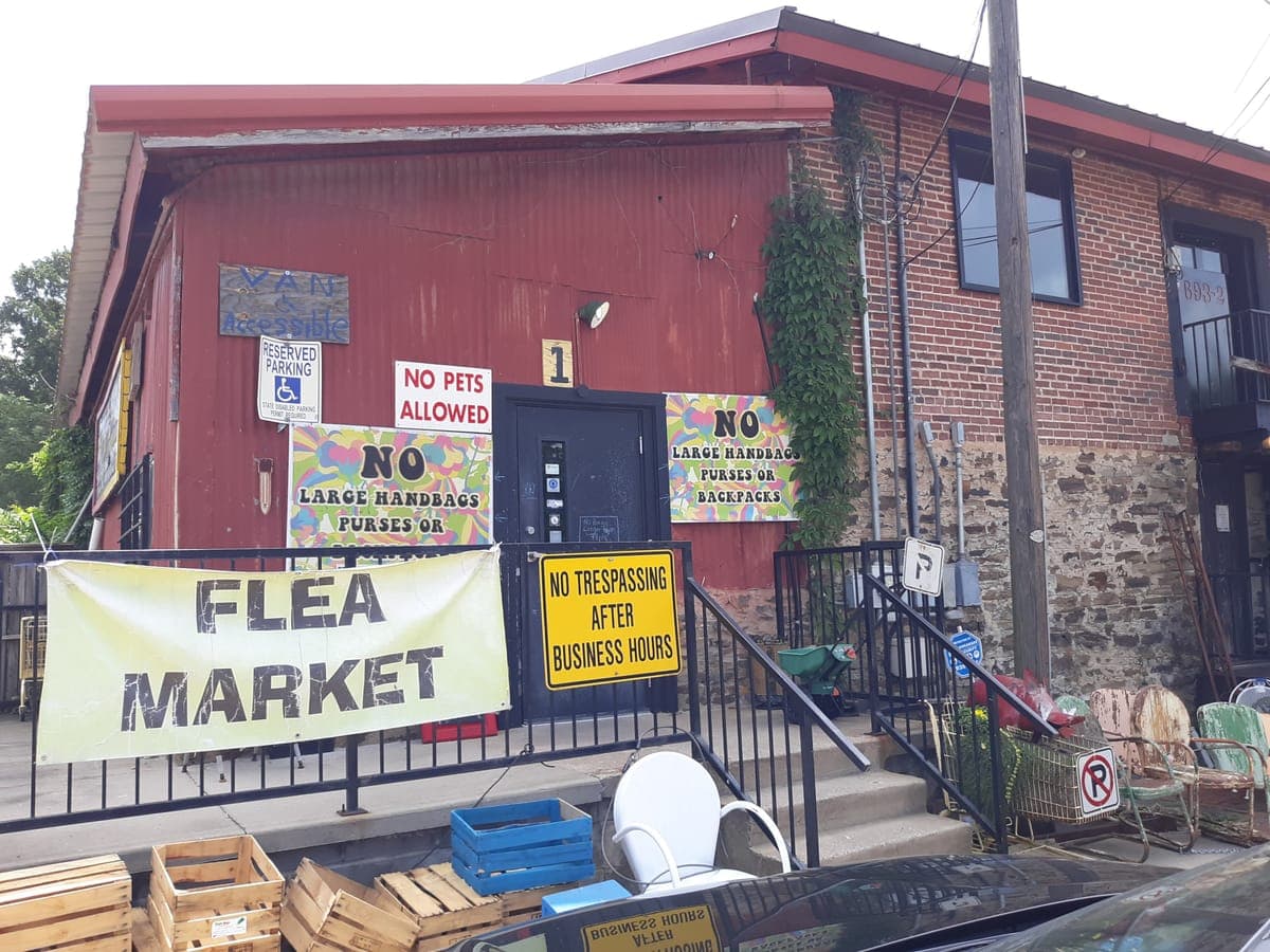 Fayetteville's Funky Flea Market