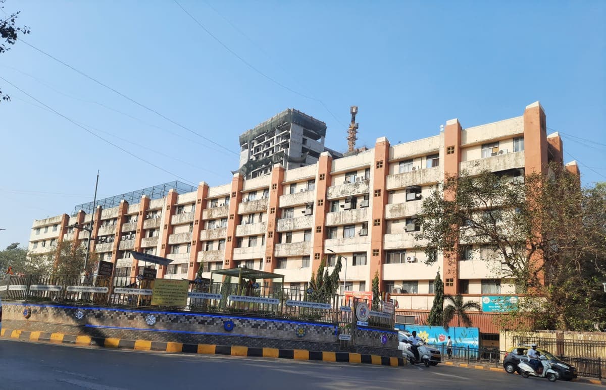 Lokmanya Tilak Municipal (Sion) Hospital Blood Bank